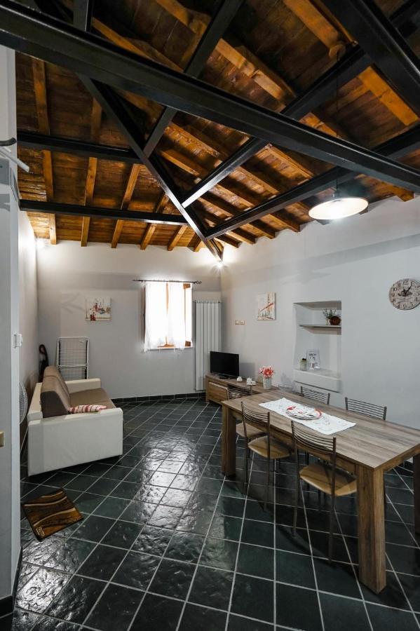 Casa Vacanza Centro Storico Fornelli Exterior foto